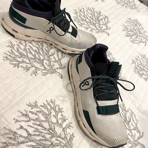 On Cloud Cloudnova Violet